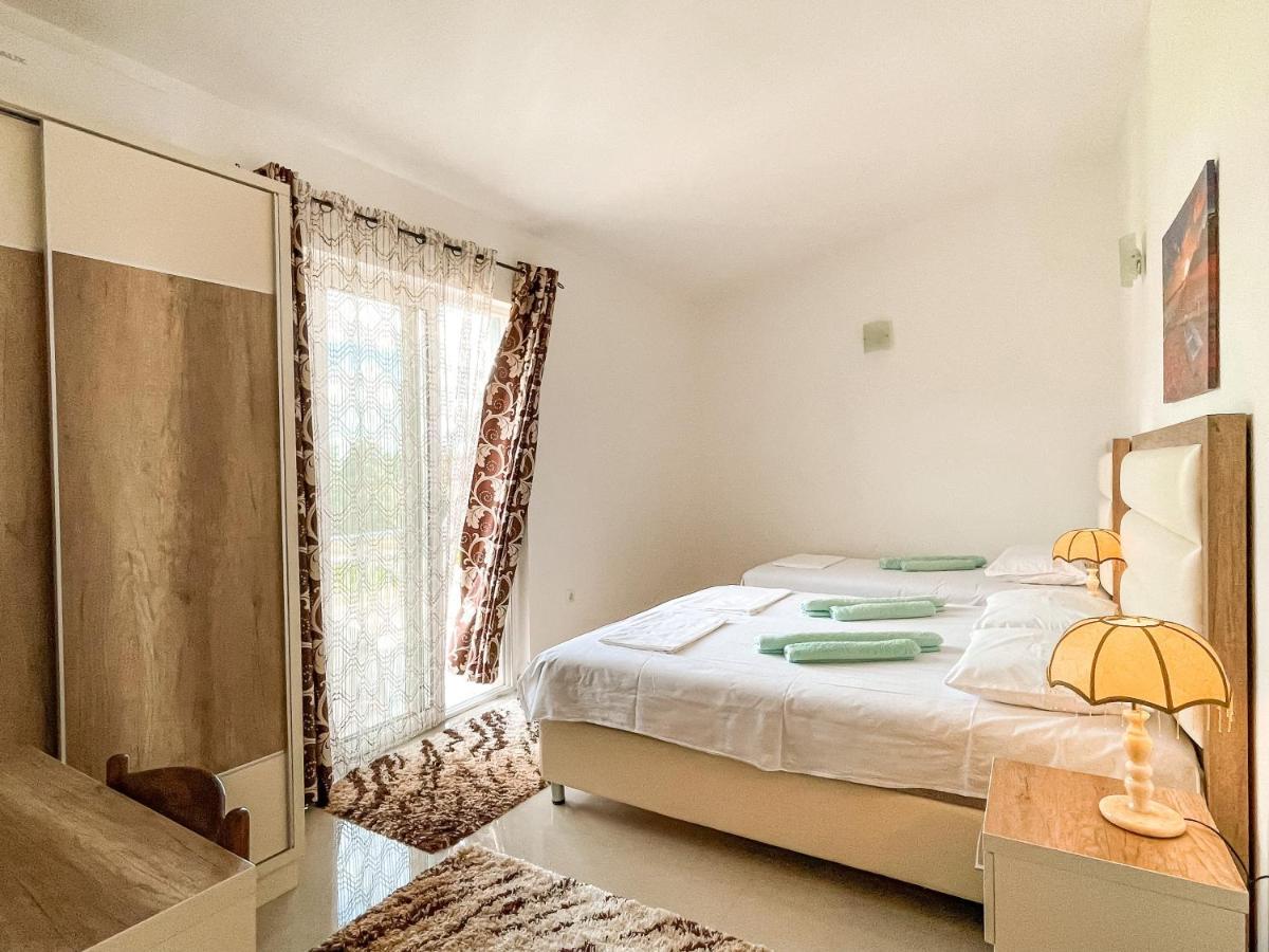 Rejhan Totti Ulcinj Exteriér fotografie