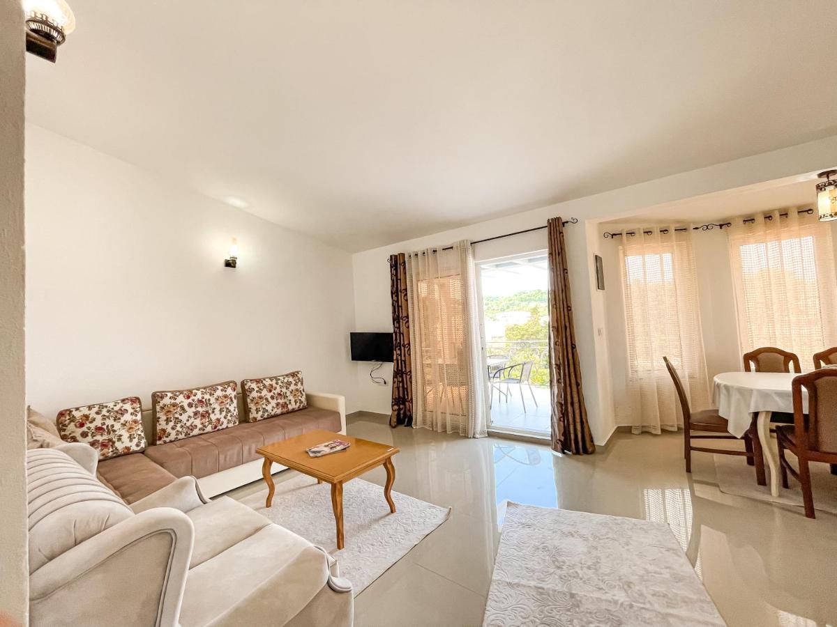 Rejhan Totti Ulcinj Exteriér fotografie