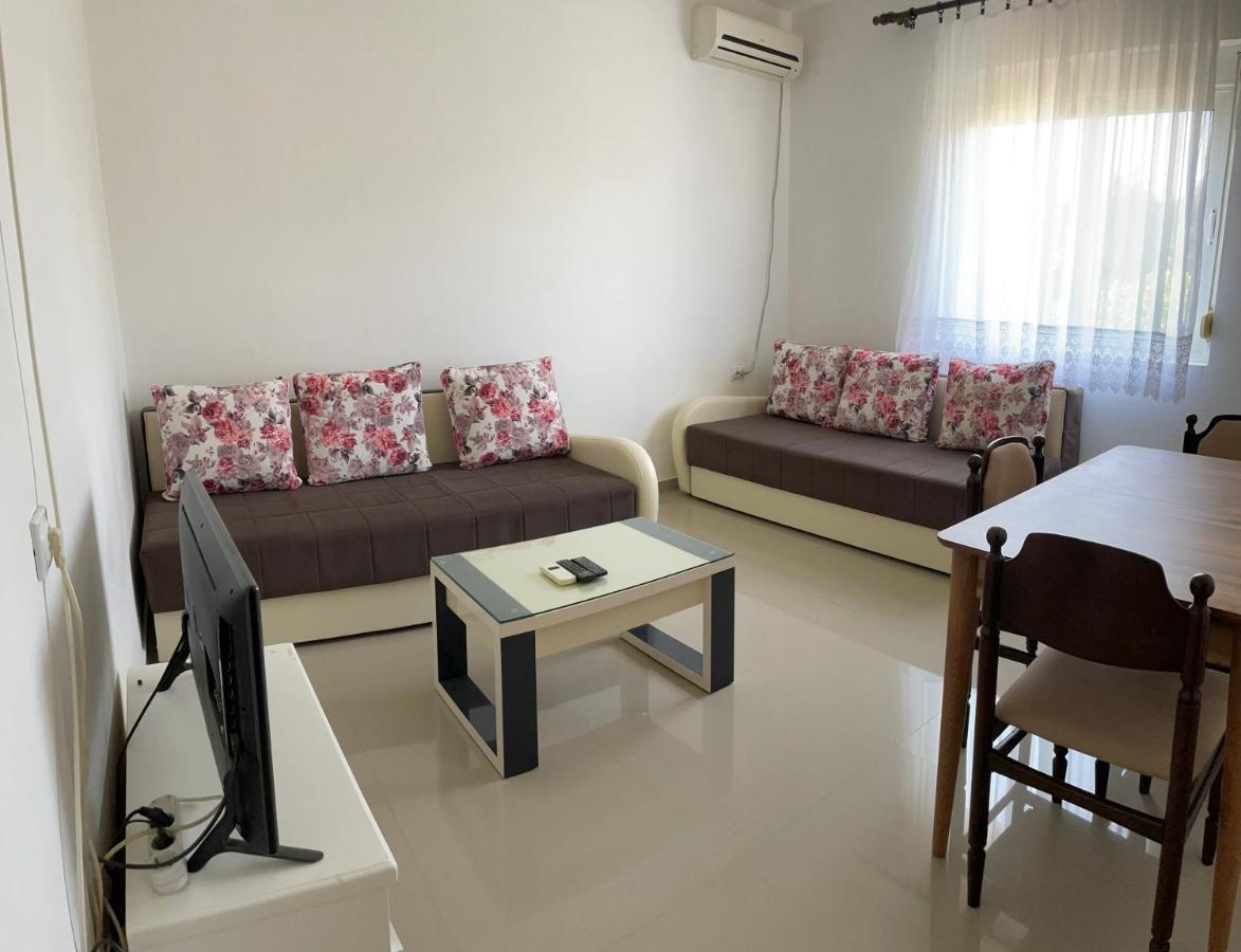 Rejhan Totti Ulcinj Exteriér fotografie