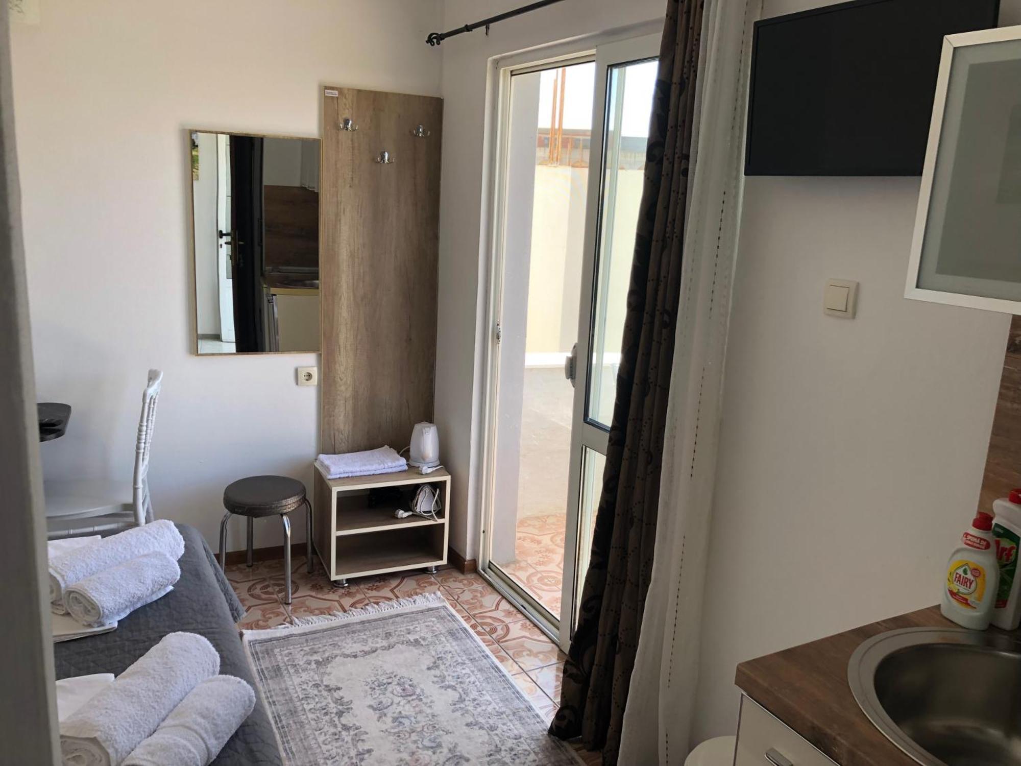 Rejhan Totti Ulcinj Exteriér fotografie